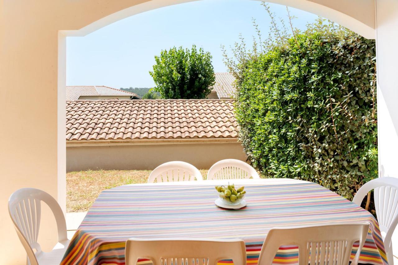 La Coline Bleue Apartment *